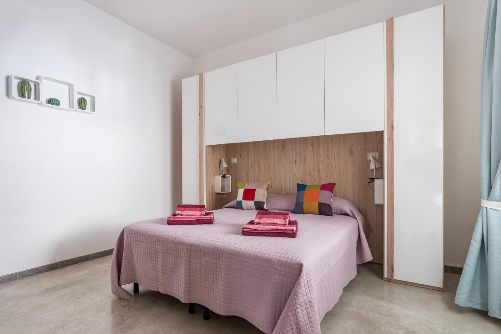 40° Parallelo Guest House Riola Sardo Bagian luar foto