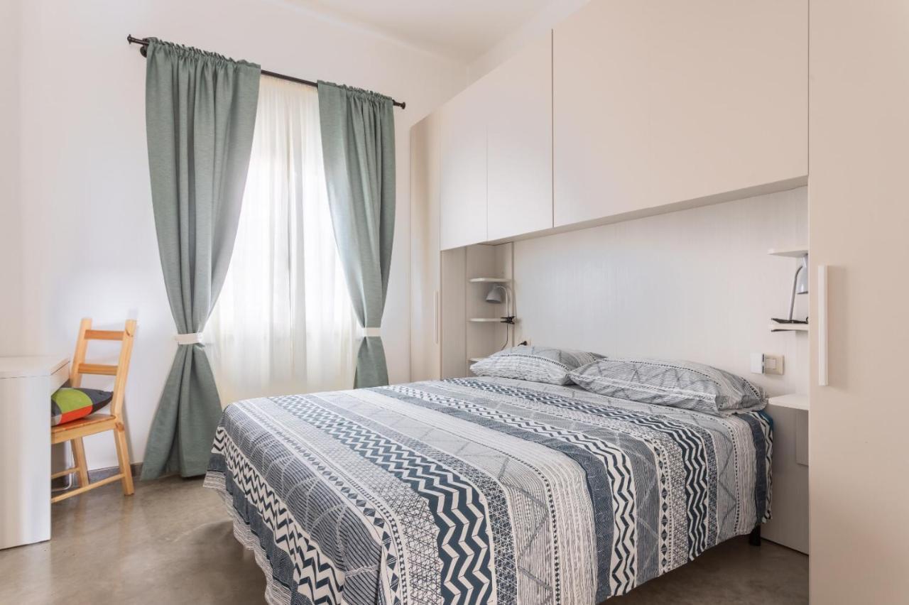 40° Parallelo Guest House Riola Sardo Bagian luar foto