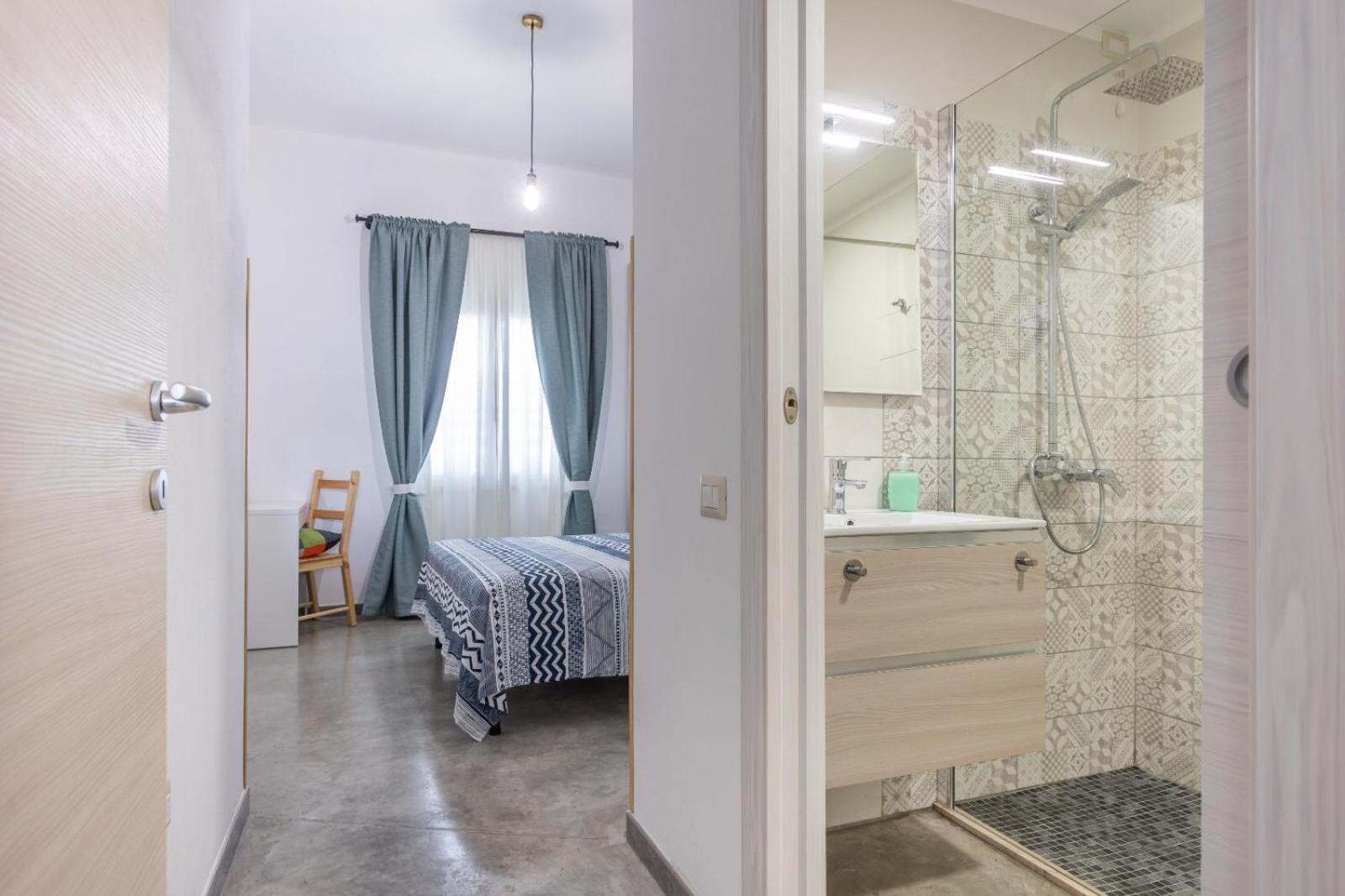 40° Parallelo Guest House Riola Sardo Bagian luar foto